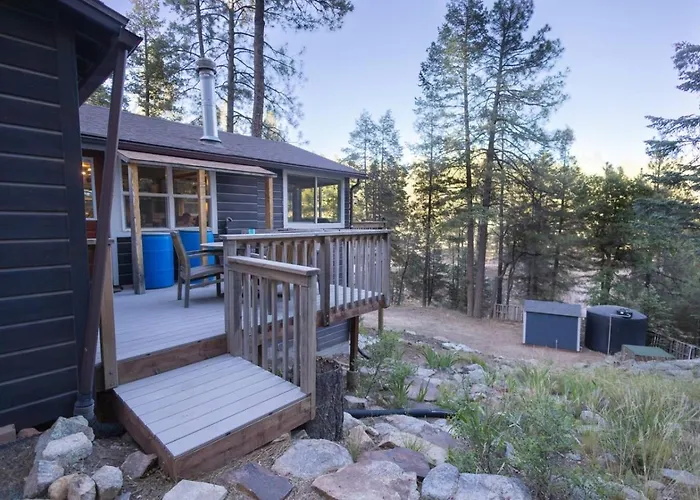 Ravenview Estate Peaceful Getaway *
